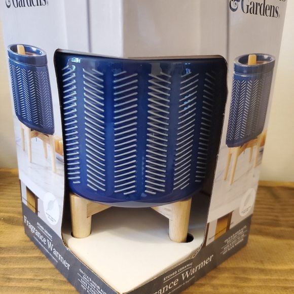 Better Homes & Gardens Electric Ceramic Wax Warmer with Wood Stand - Navy - Picture 2 of 6